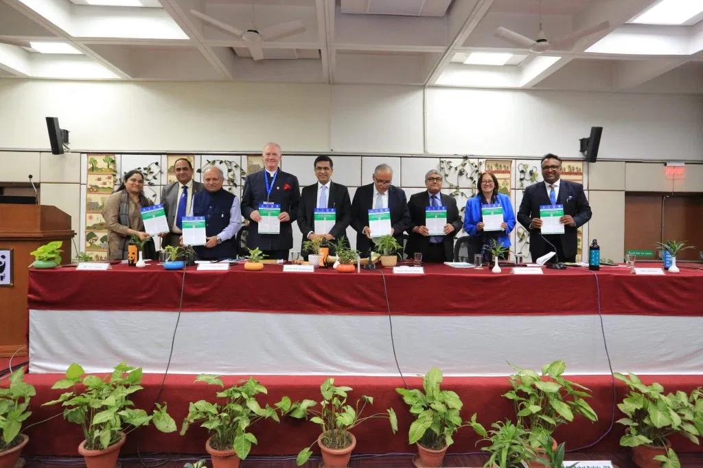  LL.M. ELECC Launch Event. From left to right: Prof. C. Raj Kumar, Hon’ble Justice Ms. Sabrina McKenna, Prof. D. Sridhar Patnaik, Hon’ble Justice Mr. Deepak Gupta, Hon’ble Justice (Dr.) D.Y. Chandrachud, Hon’ble Justice Mr. Michael D. Wilson, Mr. Ravi Singh, Prof. Y.S.R. Murthy, Ms. Moulika Arabhi