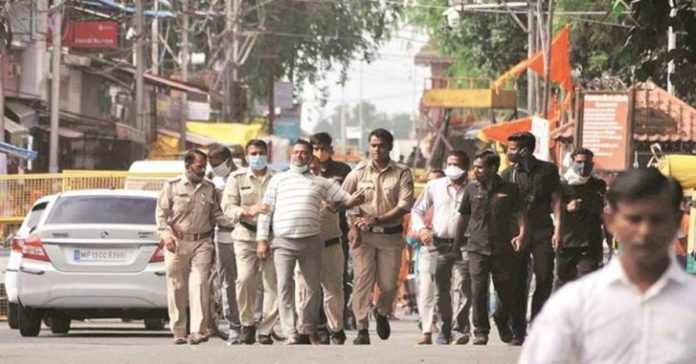 IPS officer in UP suspended for Kanpur Encounter, links Vikas Dubey IPS officer in UP suspended for Kanpur Encounter, links Vikas Dubey