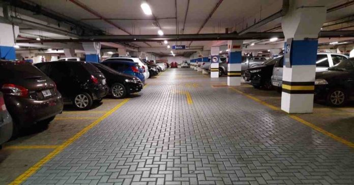 Service Tax On Parking Facility Operators In Malls: Payable Or Not Service Tax On Parking Facility Operators In Malls: Payable Or Not
