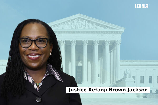 Ketanji Brown Jackson Creates History As She Becomes The First Black Woman Justice Of The Us 